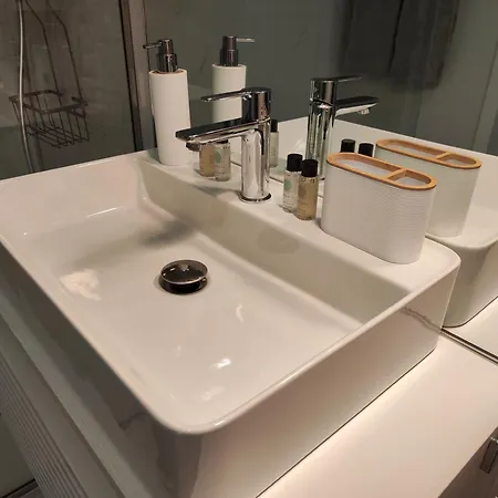 Apartamento T3 Junto A Ria E Ao Mar! *